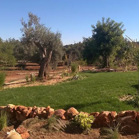 Casa Monte Das Medronheiras * Vale Covo (Faro)